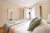 Posteľ alebo postele v izbe v ubytovaní Villa Teix de Bonaire para 10, jardines y vista mar