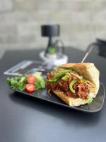 Φαγητό σε αυτό το ξενοδοχείο ή κάπου εκεί κοντά