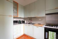 A kitchen or kitchenette at SVA18 Fully equipped large flat S Ambrogio