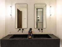 Athens Capital Suites-MGallery Collectionにあるバスルーム