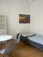 Posteľ alebo postele v izbe v ubytovaní Room in Old Town Krakow