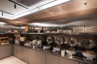 O bucătărie sau chicinetă la Atour Light Hotel Beijing West Station North Square