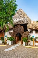 El edificio en el que está el hotel