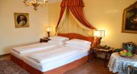 Posteľ alebo postele v izbe v ubytovaní Seehotel Porcia