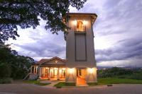 Το κτήριο όπου στεγάζεται  το ξενοδοχείο