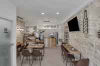 Kuchyň nebo kuchyňský kout v ubytování Luxury Rooms Palace B&B