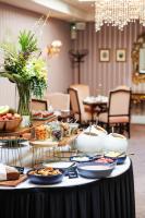 Mad på hotellet eller i nærheden