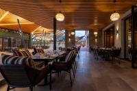 Restaurace v ubytování Zaria Court Kigali, Tapestry Collection by Hilton