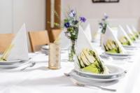 Φαγητό σε αυτό το ξενοδοχείο ή κάπου εκεί κοντά