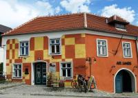 Budova, v ktorej sa hotel nachádza