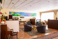 A seating area at Hotel Parco Fiera