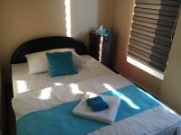Posteľ alebo postele v izbe v ubytovaní Abszolút Hotel és Panzió