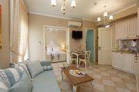 Kuchnia lub aneks kuchenny w obiekcie Ionia Suites
