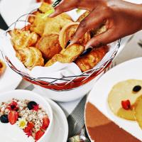 Jídlo v hotelu nebo okolí