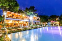 Bazén v ubytování Star Hill Village - Phu Quoc nebo v jeho okolí