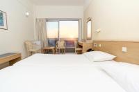 Posteľ alebo postele v izbe v ubytovaní Hotel Riviera
