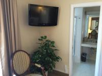 Hotel Amariにあるテレビまたはエンターテインメントセンター