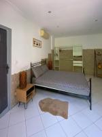 Ein Bett oder Betten in einem Zimmer der Unterkunft Villa Serenice - F2 au calme, climatisé, WIFI et parking gratuit