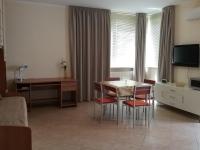 Sunny - Housity