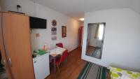Kuchyňa alebo kuchynka v ubytovaní Guest House Mijić