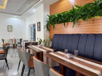 Χώρος καθιστικού στο El-Patevadan Hotel and Suite