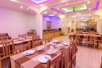 Restaurace v ubytování MALIK PALACE leh