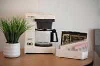 Kaffee-&#47;Teezubehör in der Unterkunft Beachcomber Motel