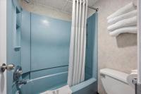 Ein Badezimmer in der Unterkunft Beachcomber Motel