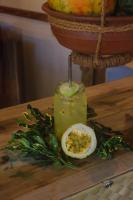 Ποτά στο Wave Loom Hostel