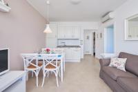 Kuchyňa alebo kuchynka v ubytovaní Villa Mila Trogir