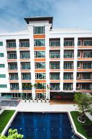 Bazén v ubytování FX Hotel Pattaya nebo v jeho okolí