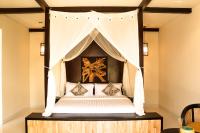 Theanna Villa and Spa Cangguにあるベッド