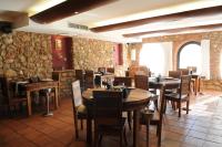 Restaurace v ubytování La Figuerola Hotel & Restaurant