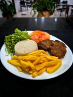 Mad på hotellet eller i nærheden