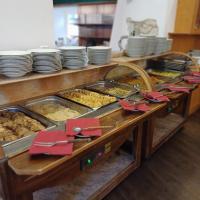 Jídlo v penzionu – hostince nebo okolí