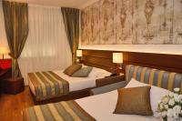 Posteľ alebo postele v izbe v ubytovaní LH Hotel Sirio Venice