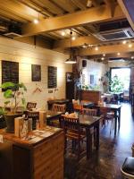 Restaurace v ubytování 衣食住が楽しめるデザイナーズホテル E-YADO 新潟 Niigata