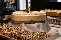 Jídlo v hotelu nebo okolí