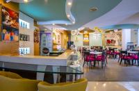 Un restaurante u otro lugar para comer en Cabecera Country Hotel