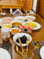 Jídlo v hotelu nebo okolí