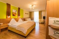 Postel nebo postele na pokoji v ubytování Der Thaller - Wirtshaus - Restaurant - Hotel