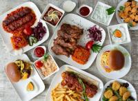 Jídlo v hotelu nebo okolí