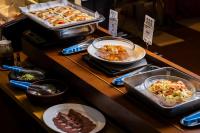 Jídlo v hotelu nebo okolí