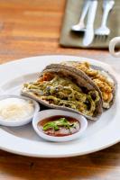 Φαγητό σε οργανωμένο κάμπινγκ ή κάπου εκεί κοντά