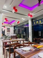 Restaurace v ubytování Hotel Shri Raghuvansh