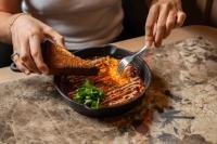 Jídlo v hotelu nebo okolí