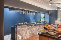 Jídlo v hotelu nebo okolí