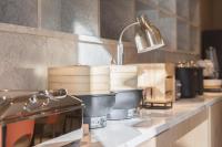 Køkken eller tekøkken på Hanting Premium Hotel Beijing Lize Business District