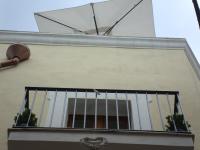 The building in which a vendégházakat is located