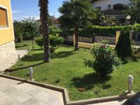 Vonkajšia záhrada v ubytovaní Apartments Euphemia